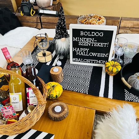 Balcsitthon Apartmanok Шиофок Экстерьер фото